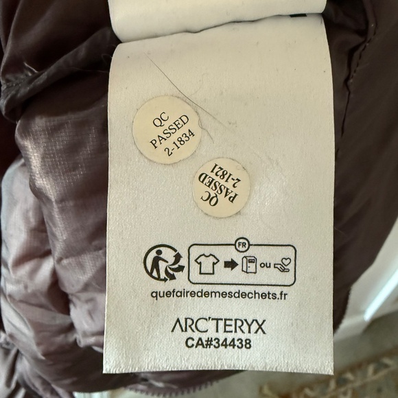 ArcTeryx Thorium XLong Down Coat - Large - Picture 11 of 12